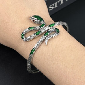 Bracelet Lovers, Are You Ready for the Hottest Trends of 2025? 1 Bracelet Lovers