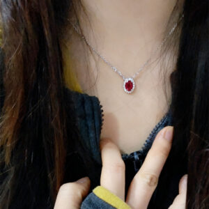 Which Jewelry Store Market Will Shine in 2025: New York or Los Angeles? 1 Radiant Necklace and Earrings with 2 Carat Red Diamonds _4