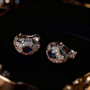 Seductive Snakes Earrings with Emerald Sapphire_Jewelry Design